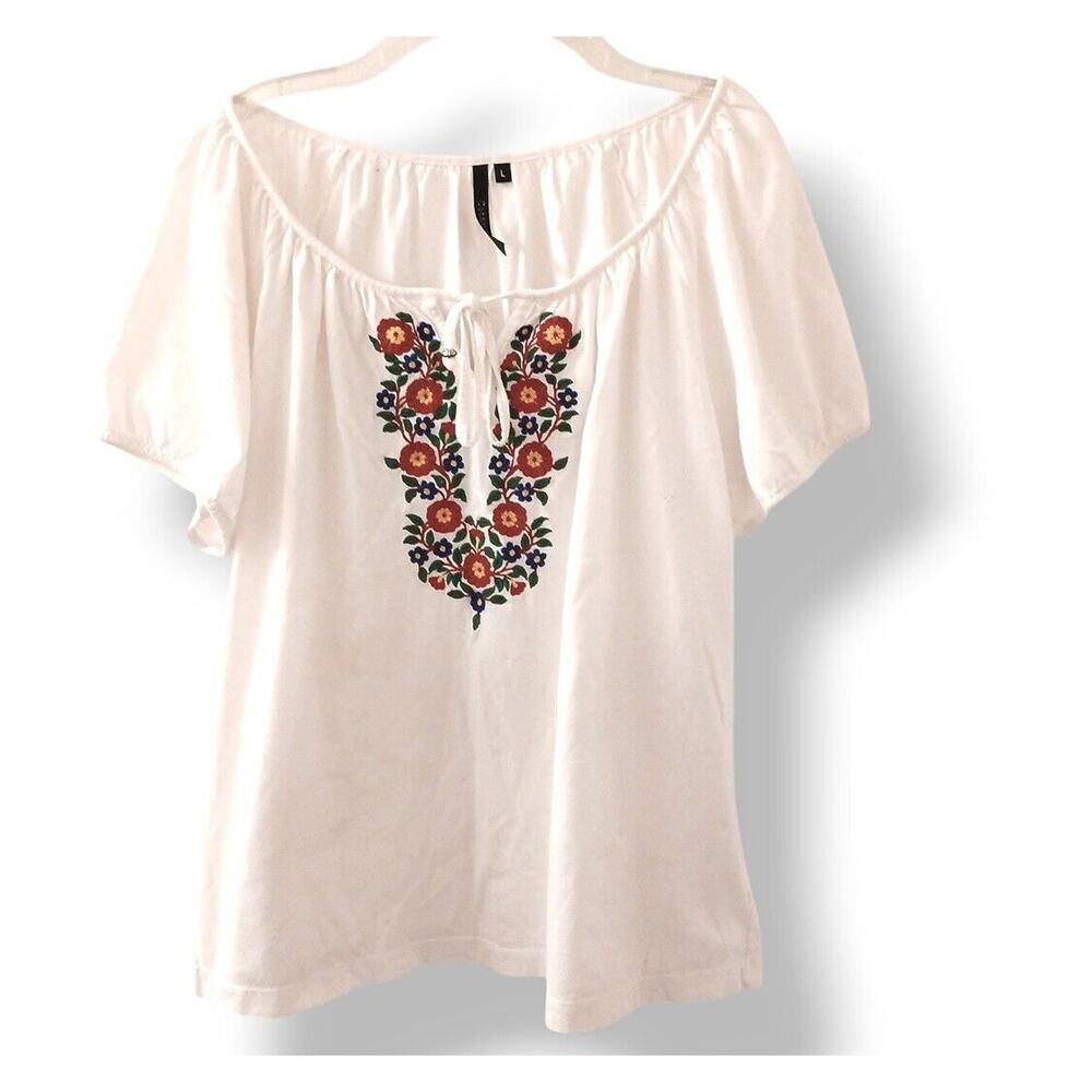 VNTG Cathy FLORAL EMBROIDERED Top Sz L White Boho Cottage Peasant Festival Flaws